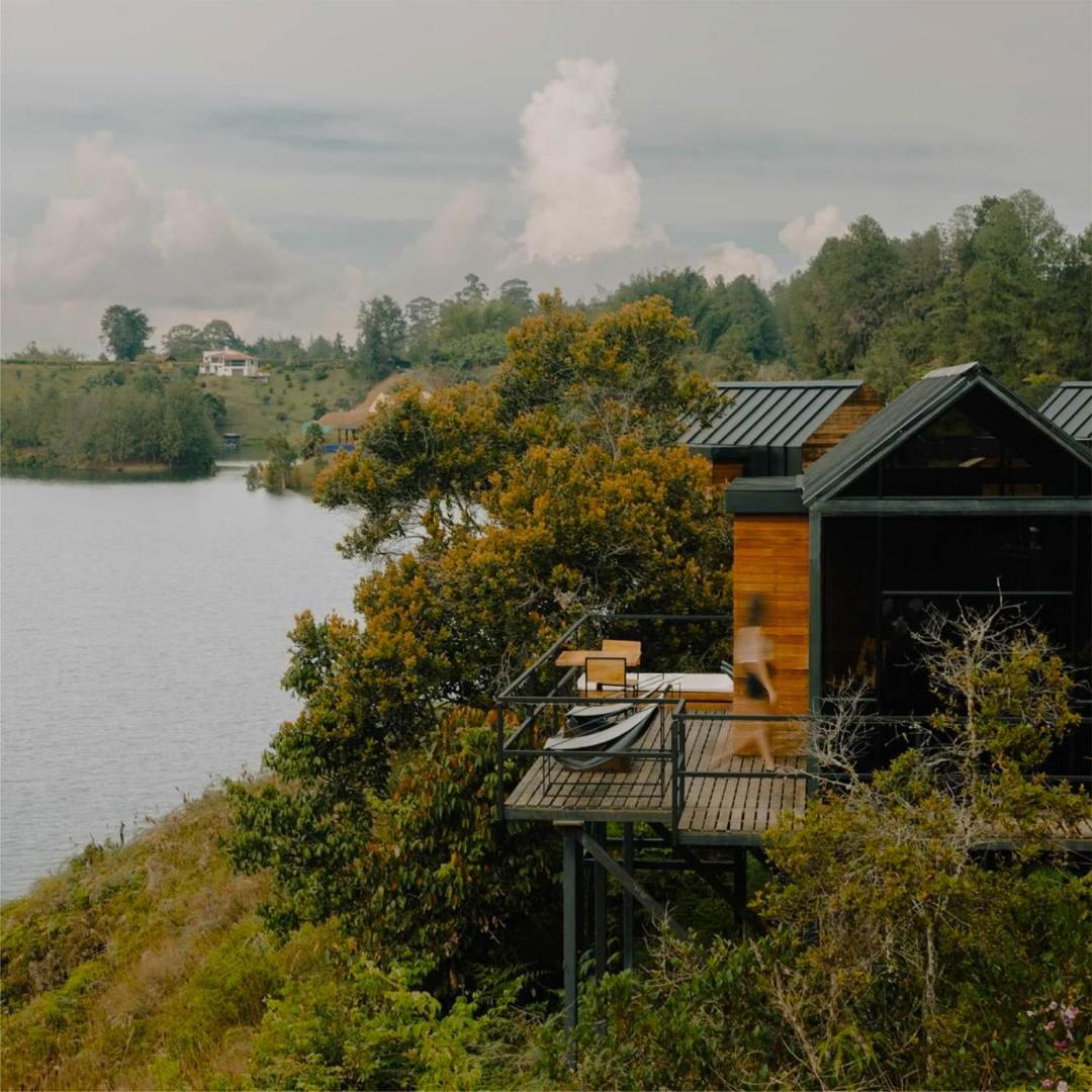 The Boato Hotel Guatapé Exterior foto The view from the hotel